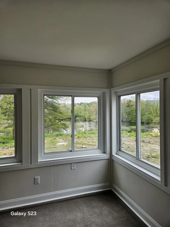 Photo of 461 N Orange Road