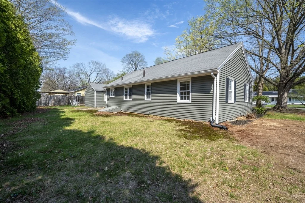 Photo of 192 Birchland Ave
