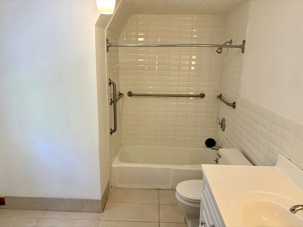 Photo of 15 Richards St