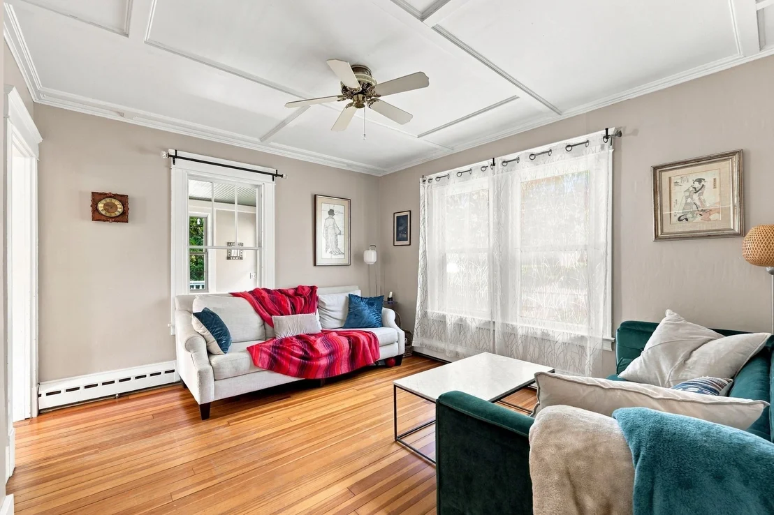 Photo of 143 Park St