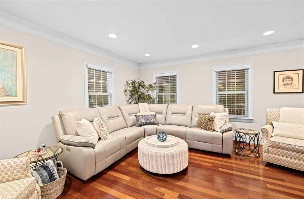 Photo of 79 Peabody Rd