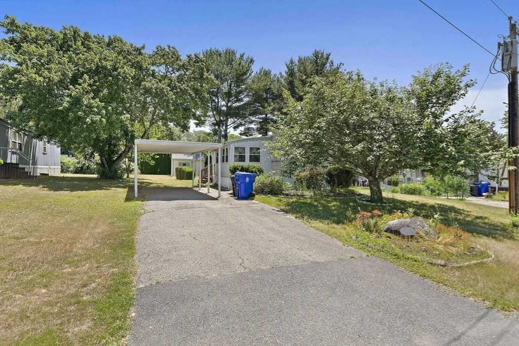 Photo of 6 Northway