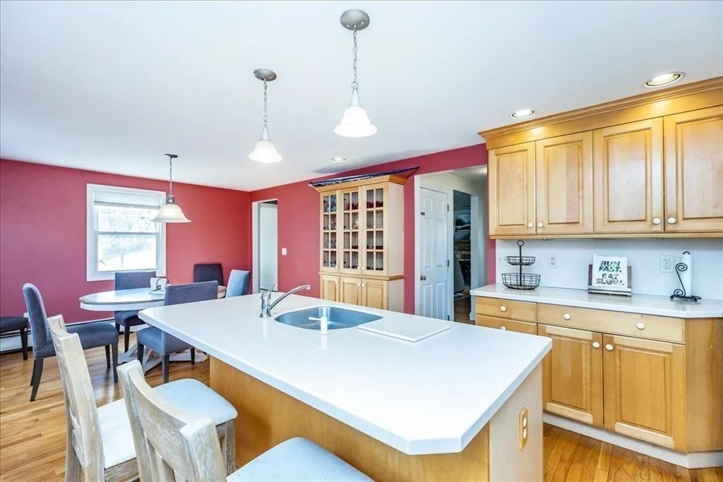 Photo of 52 Albemarle Ave.