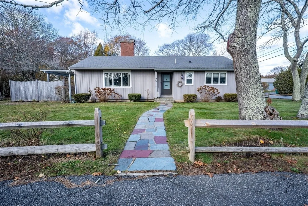Photo of 142 Chestnut St