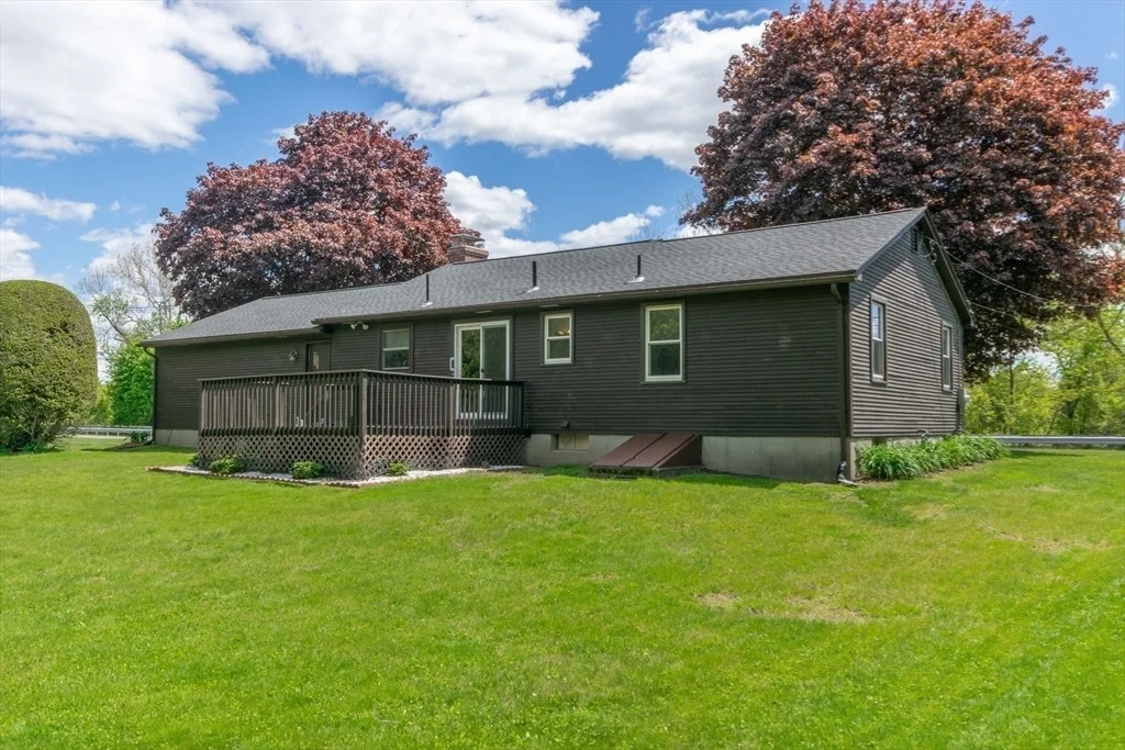 Photo of 629 River Road