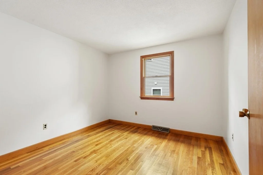 Photo of 86 Pennybrook Rd