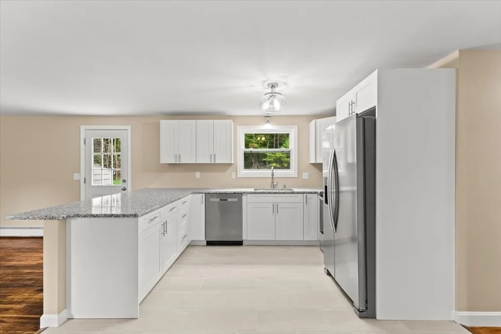 Photo of 4 Simmons St
