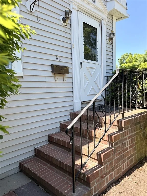 Photo of 65 Oak
