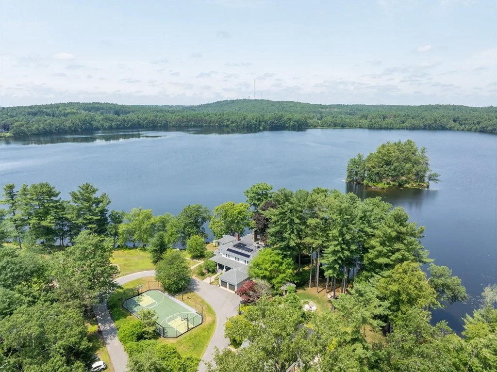 Photo of 15 Geneva Rd