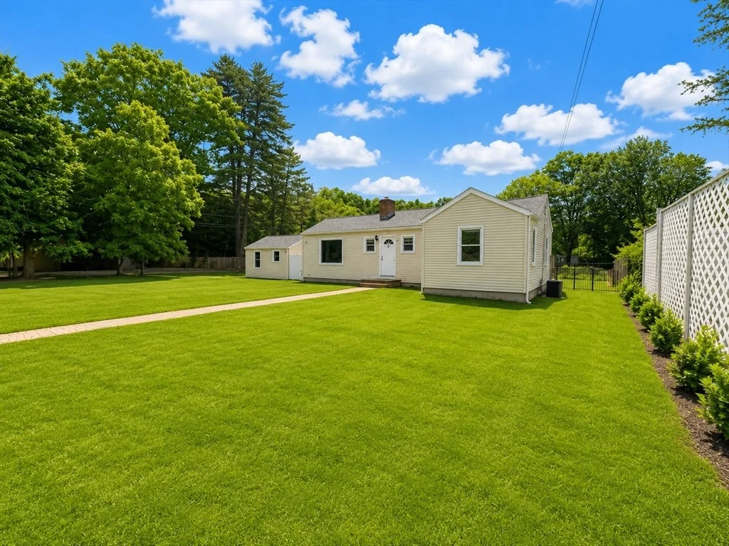 Photo of 2 Millwood Cir