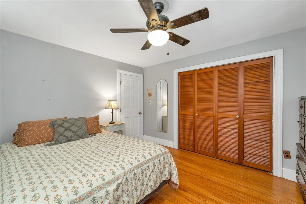 Photo of 121 Elm St
