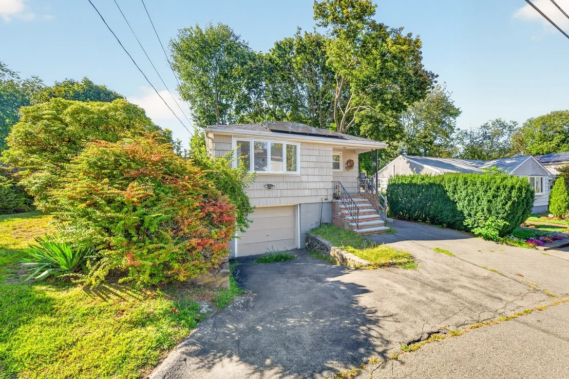 Photo of 33 Fairchild
