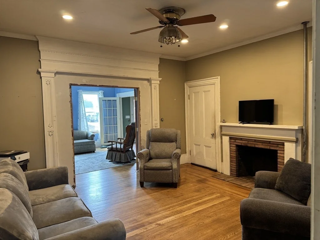 Photo of 44 Dean St