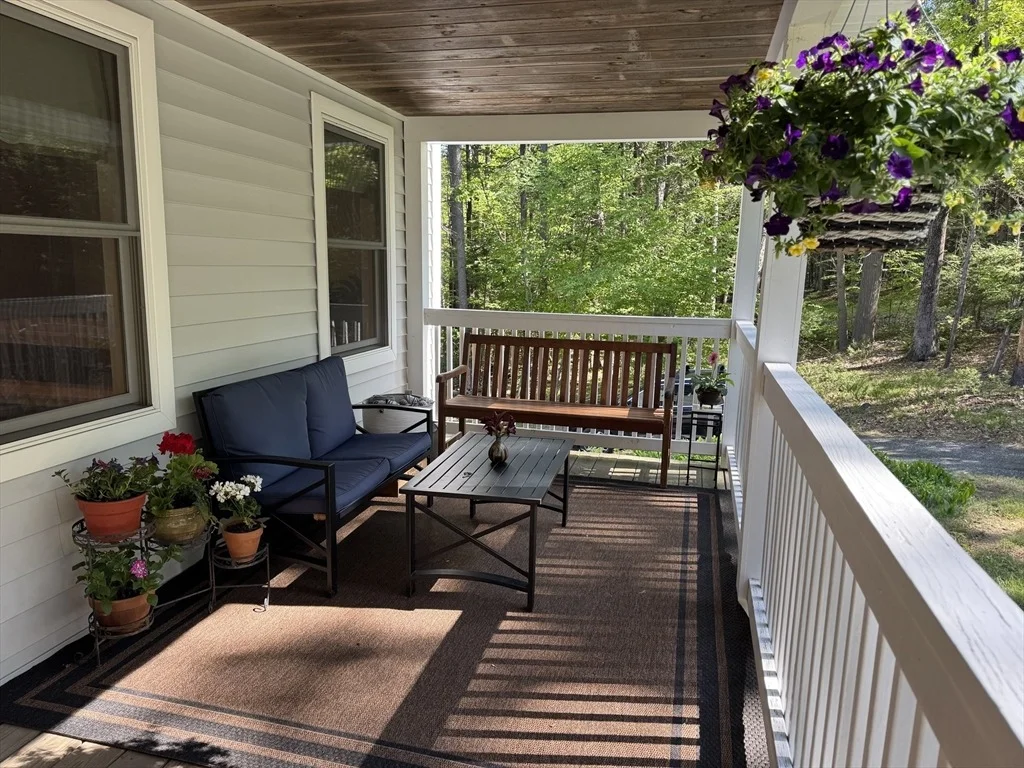 Photo of 97 Cave Hill Rd