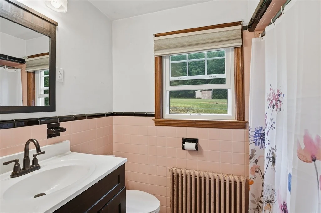 Photo of 158 Oakham Road