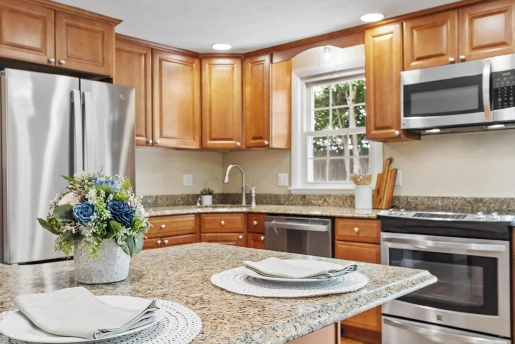 Photo of 283 Florence Ave