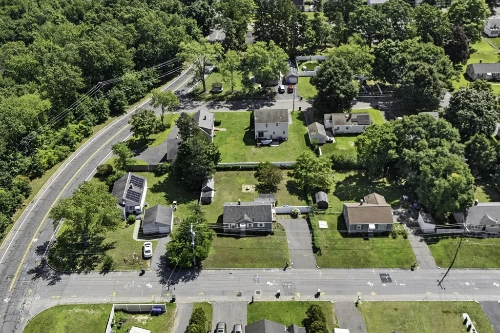Photo of 133 Denwall Dr