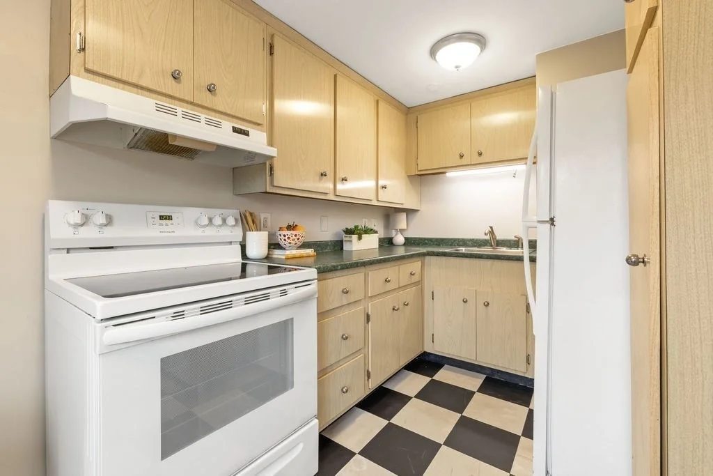 Photo of Unit 32 at 210 Hillside Ave