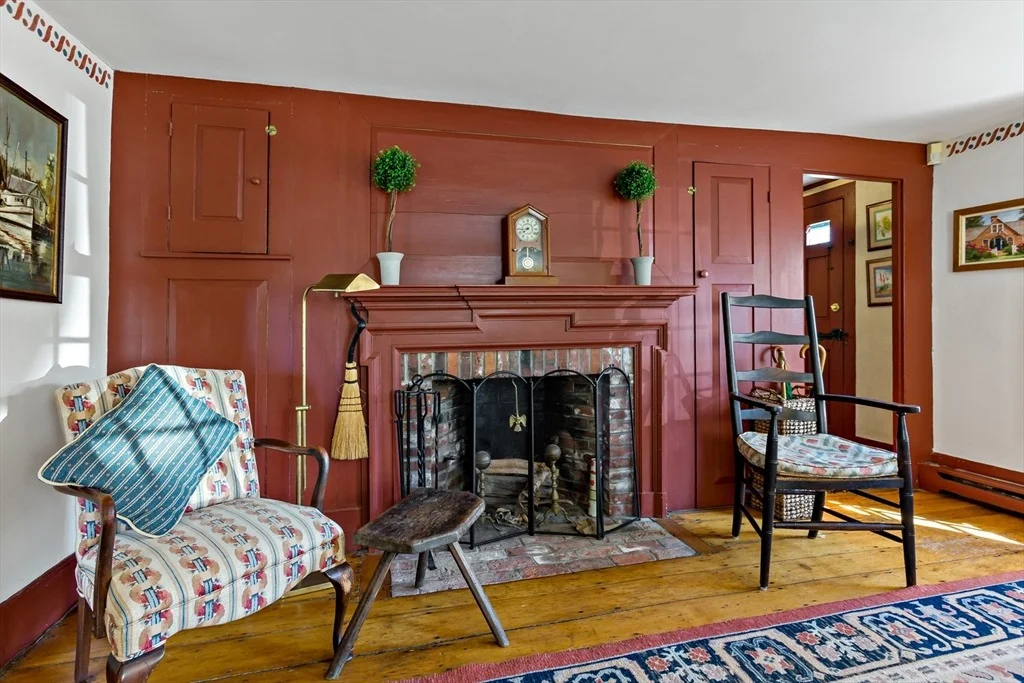 Photo of 303 Phinney's Lane