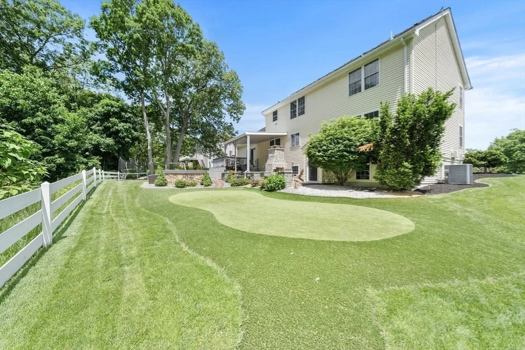 Photo of 15 Cronin Way