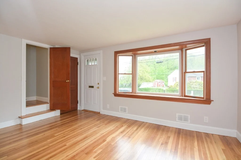 Photo of 95 Sunset Ave