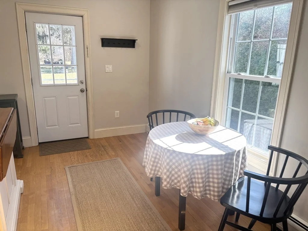 Photo of 9 Ray Ave