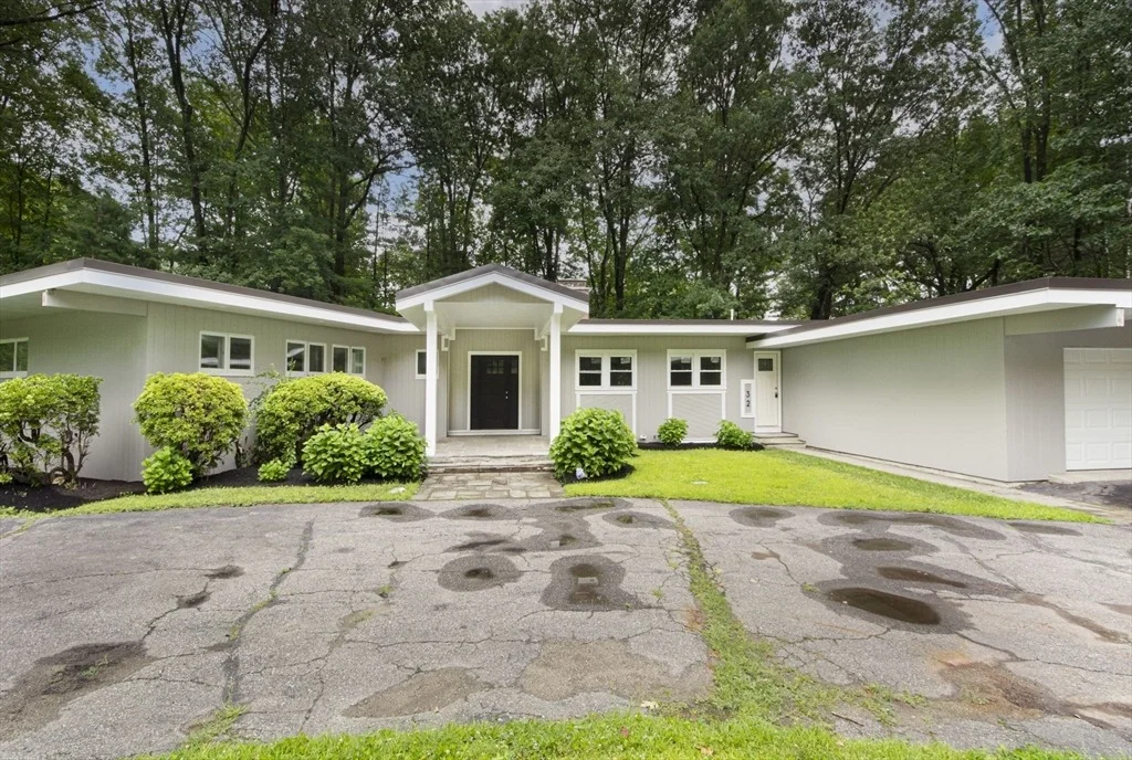 Photo of 32 Aylesbury Rd