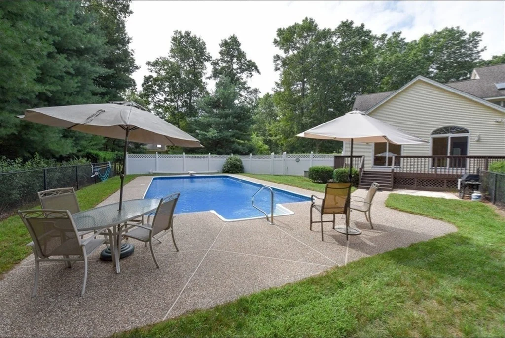 Photo of 29 Pine Ridge Rd