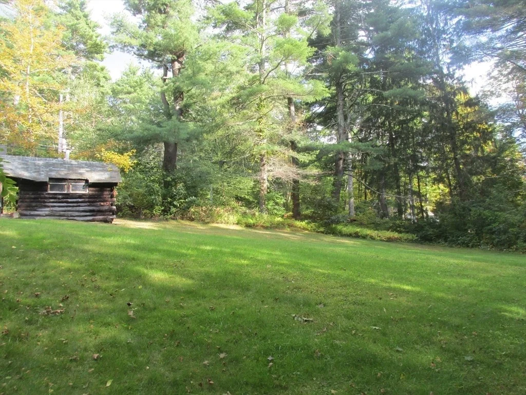 Photo of 366 Southbridge Rd