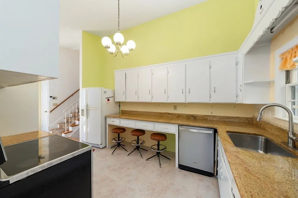 Photo of 157 Stanton Ave
