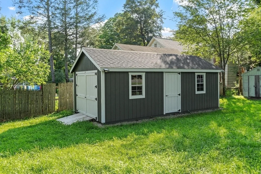 Photo of 48 Central St