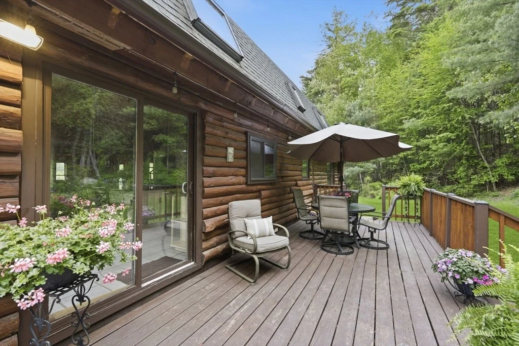 Photo of 20 Greenwich Plains Rd