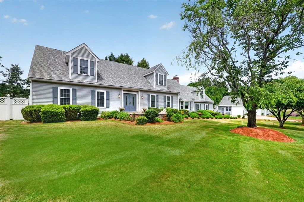 Photo of 15 Devincent Dr