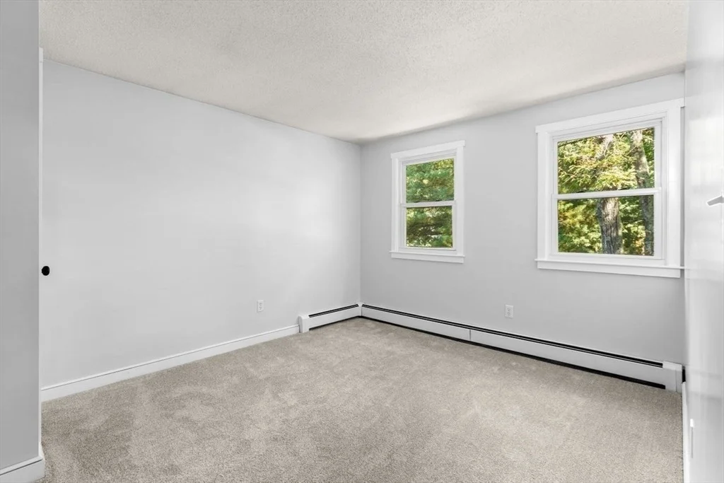 Photo of 28 Colonial Way