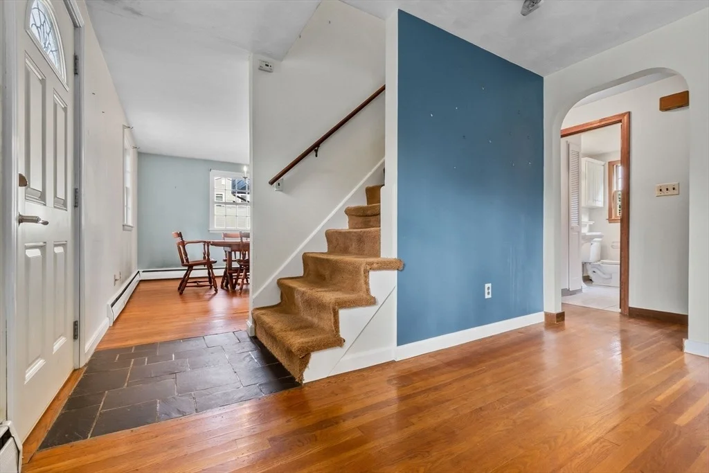 Photo of 10 Noyes Rd