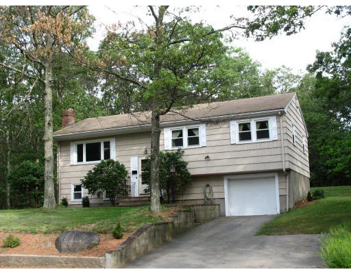 Photo of 69 Deerfield Rd