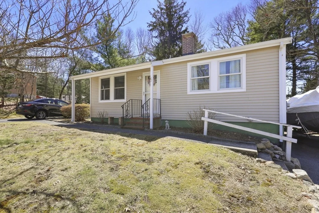 Photo of 47 Cliff Rd