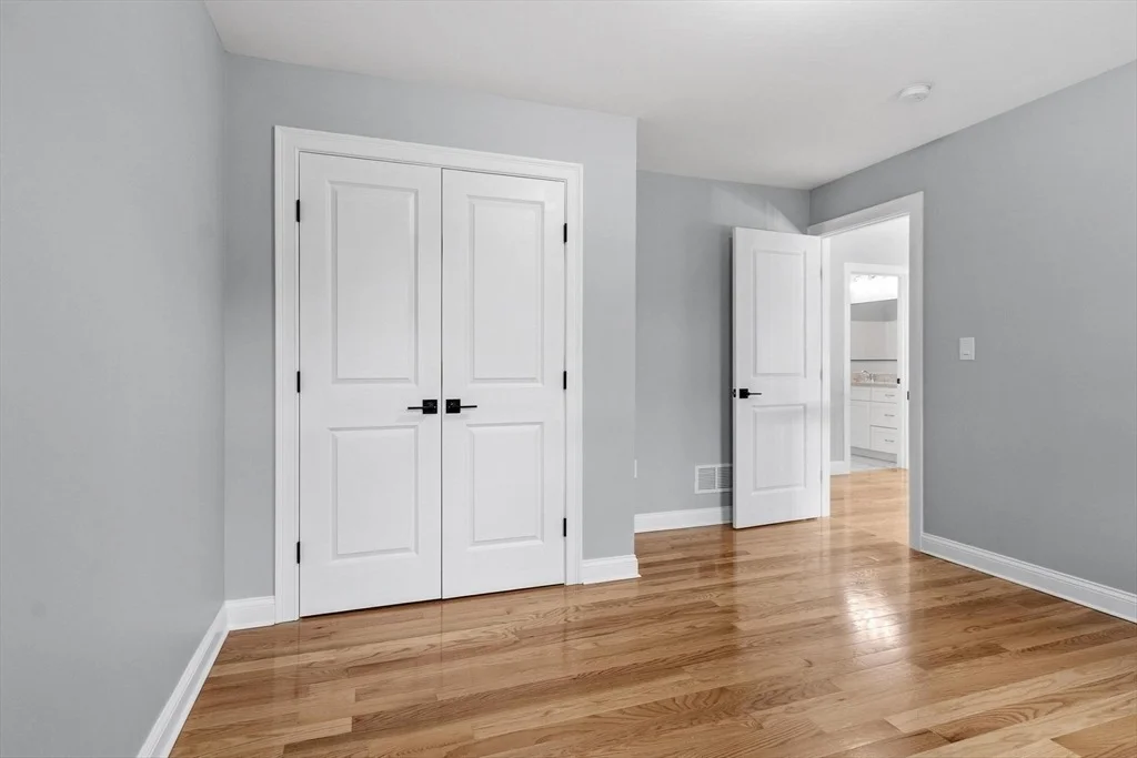 Photo of 23 Bacon St