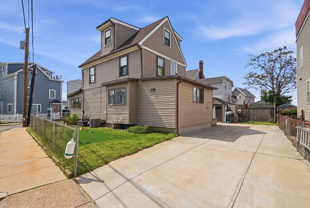 Photo of 27 Billows St
