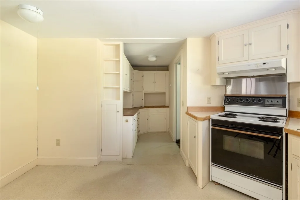 Photo of 92 Front St