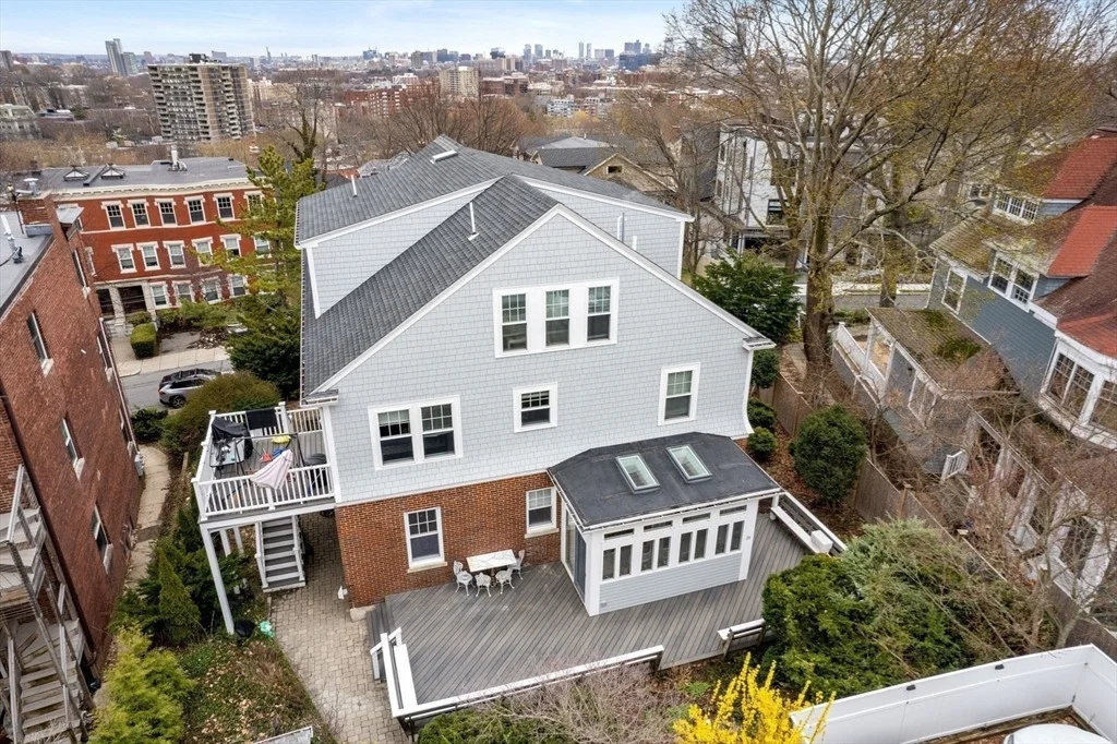 Photo of Unit 1 at 21 Colbourne Cres