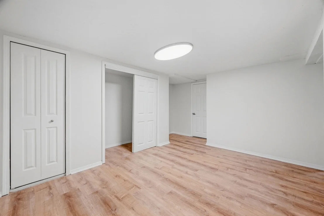 Photo of 31 Ellison Park