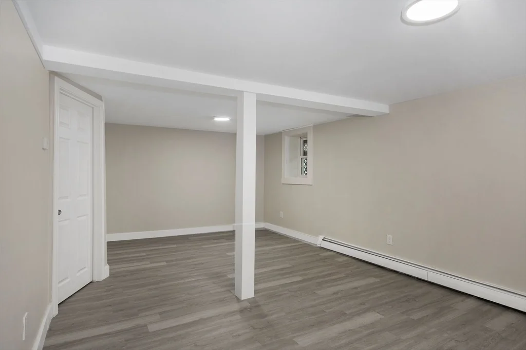 Photo of 103 Mayflower Ln