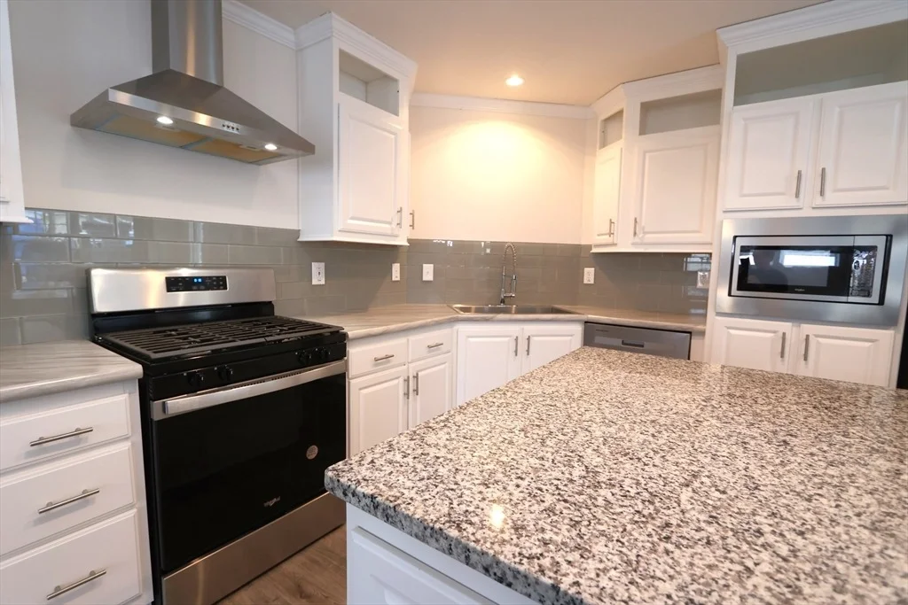 Photo of 609 Canterbury Dr.