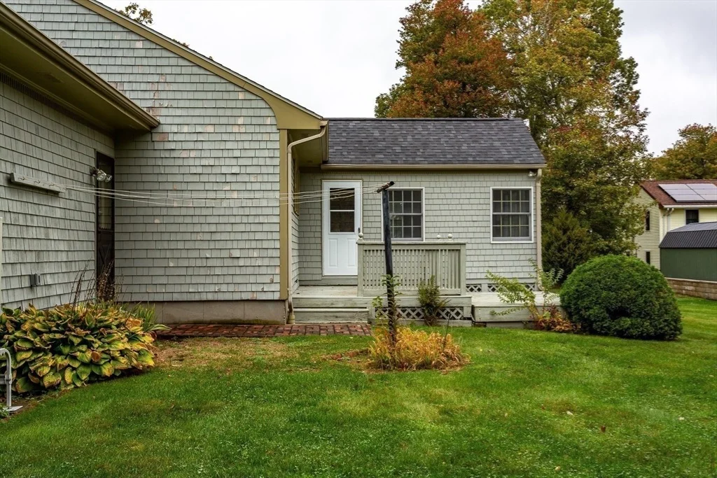 Photo of 84 Thomas Dr