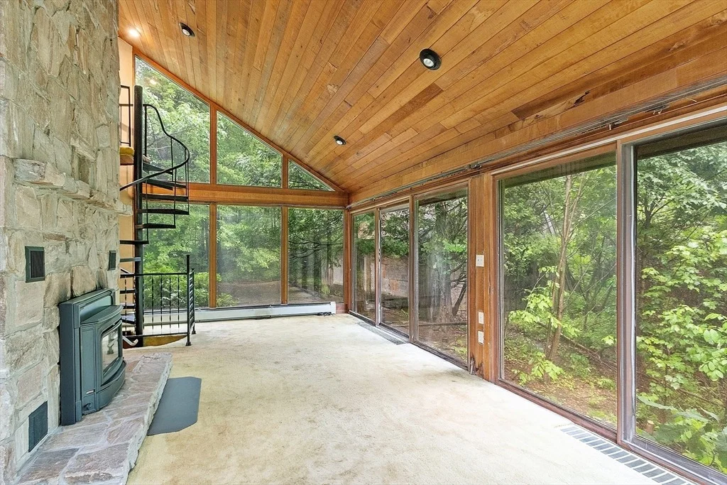 Photo of 12 Pine Hill Lane