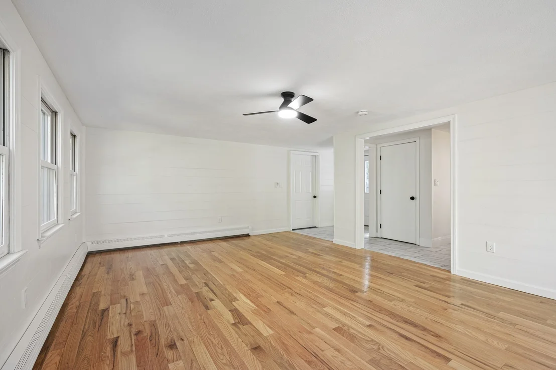 Photo of 57 Brandeis Cir