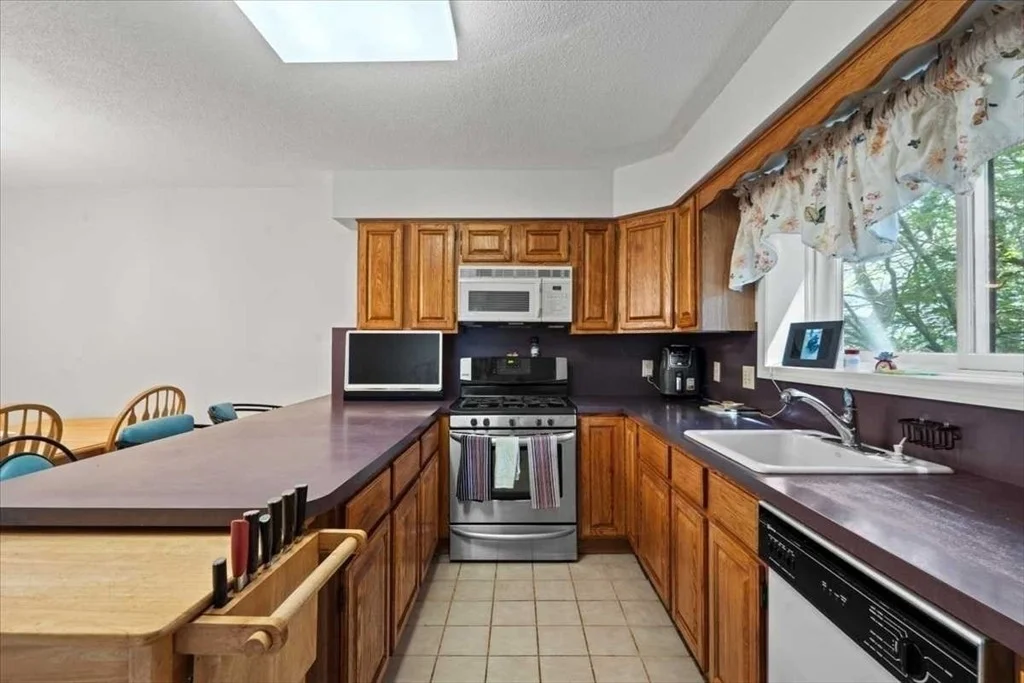 Photo of Unit 254 at 254 Captain Eames Cir
