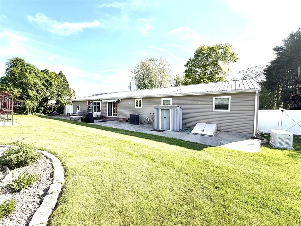 Photo of 3 Roseanne Drive