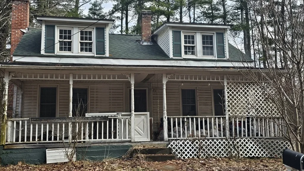 Photo of 45 River St